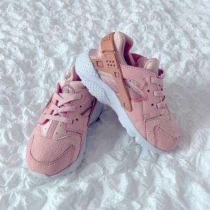 Nike huarache toddler size 9